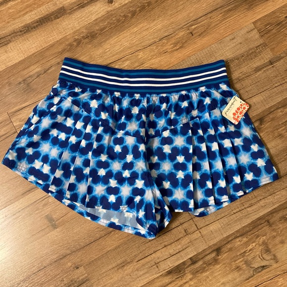 FP Movement By Free People | NWT Top Seed Printed Shorts - Picture 2 of 11